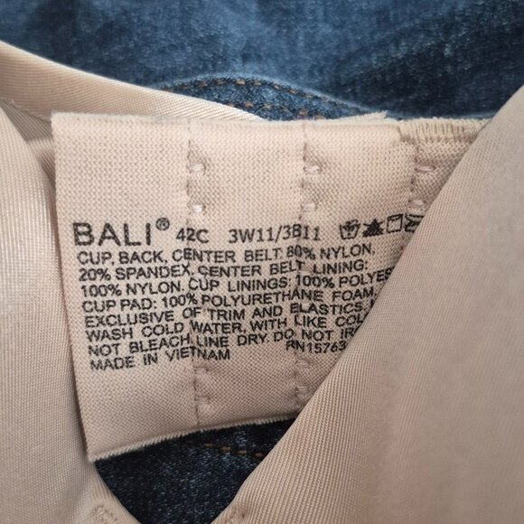 BALI | 42C Seamless Nude Bra Underwire wide band adjustable wide straps - Picture 2 of 7